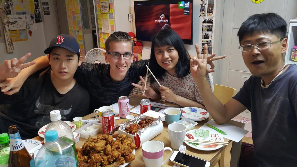 Panda Guesthouse 光州 エクステリア 写真